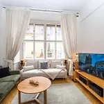 Bohemian Charm By Paris Avenue 1 Apartment