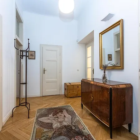 Appartamento Bohemian Charm By Paris Avenue 1 *